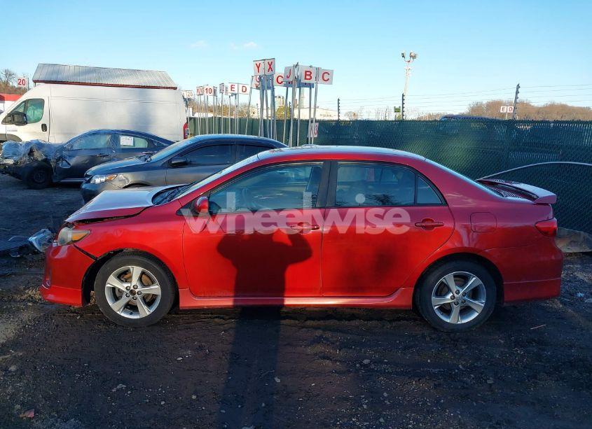 Photo 14 of 2011 Toyota Corolla S (VIN 2T1BU4EE3BC552030)