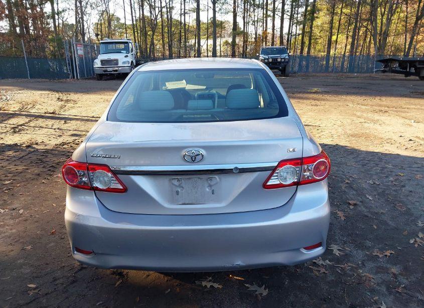 Photo 16 of 2011 Toyota Corolla LE (VIN 2T1BU4EE3BC562671)