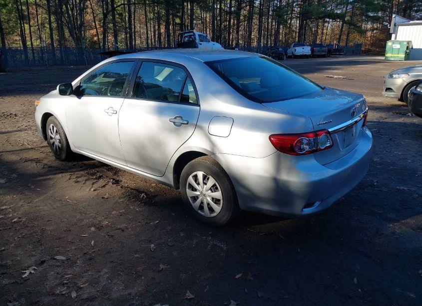 Photo 3 of 2011 Toyota Corolla LE (VIN 2T1BU4EE3BC562671)
