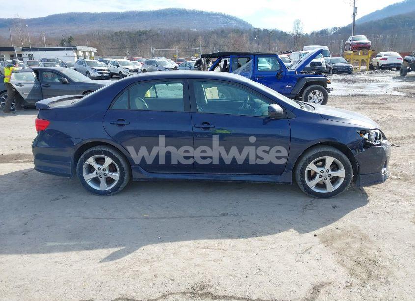 Photo 13 of 2011 Toyota Corolla S (VIN 2T1BU4EE3BC577252)