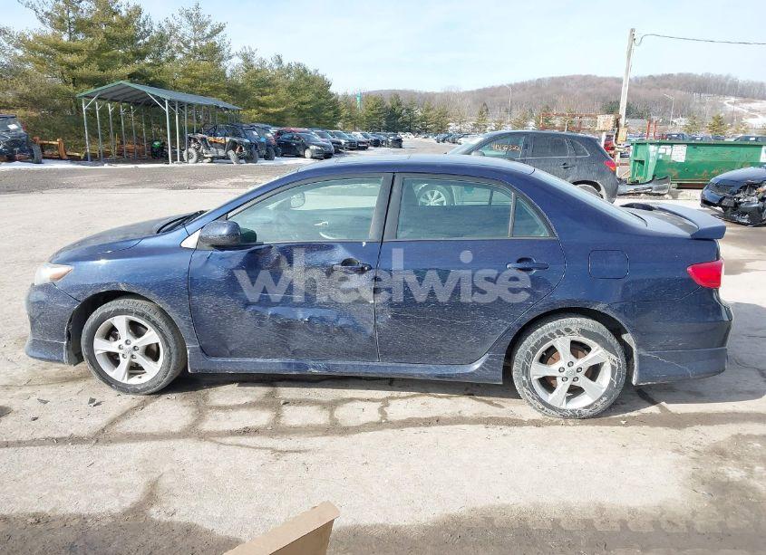 Photo 14 of 2011 Toyota Corolla S (VIN 2T1BU4EE3BC577252)