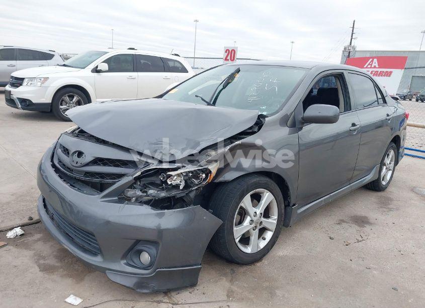 Photo 2 of 2011 Toyota Corolla S (VIN 2T1BU4EE3BC581270)