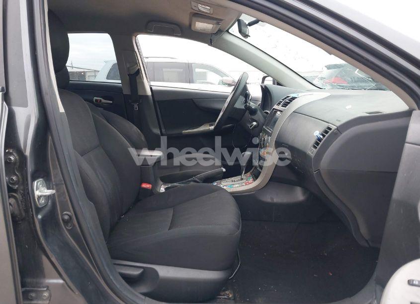 Photo 5 of 2011 Toyota Corolla S (VIN 2T1BU4EE3BC581270)