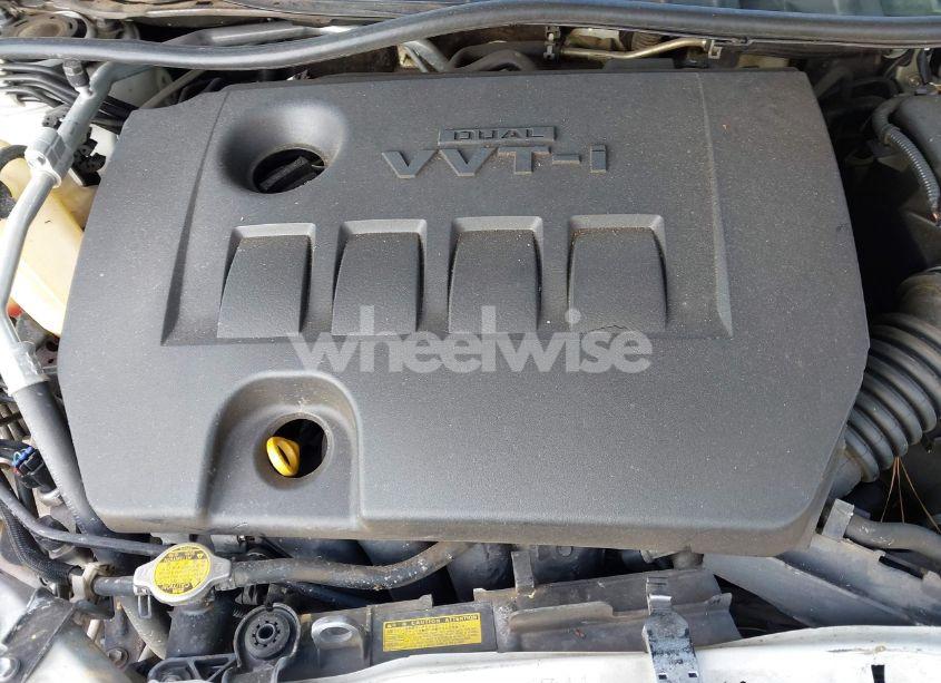 Photo 10 of 2011 Toyota Corolla LE (VIN 2T1BU4EE3BC581754)