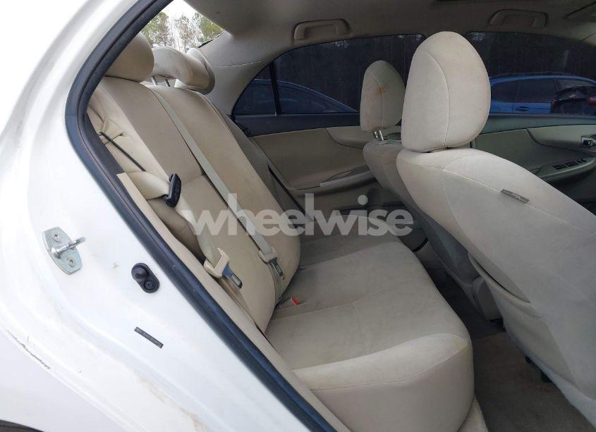 Photo 8 of 2011 Toyota Corolla LE (VIN 2T1BU4EE3BC581754)