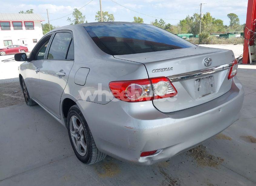 Photo 3 of 2011 Toyota Corolla LE (VIN 2T1BU4EE3BC582970)