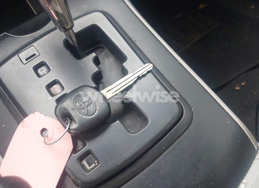 Photo 11 of 2011 Toyota Corolla N/A (VIN 2T1BU4EE3BC590793)