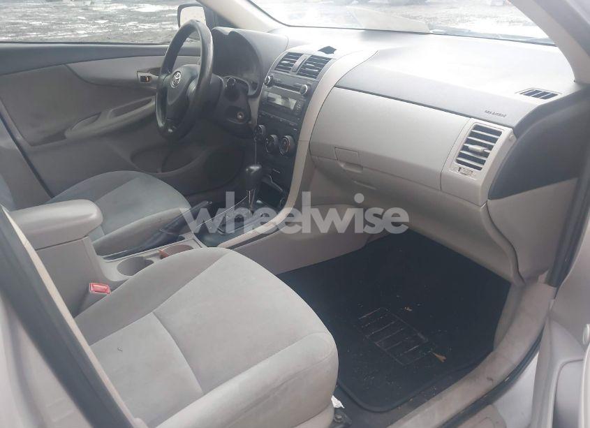 Photo 5 of 2011 Toyota Corolla N/A (VIN 2T1BU4EE3BC590793)