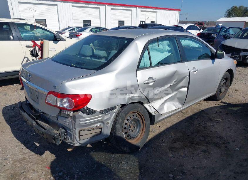 Photo 4 of 2011 Toyota Corolla LE (VIN 2T1BU4EE3BC599882)