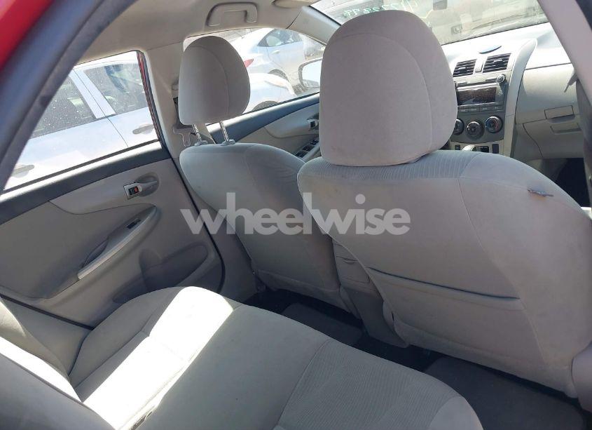 Photo 13 of 2011 Toyota Corolla LE (VIN 2T1BU4EE3BC613926)