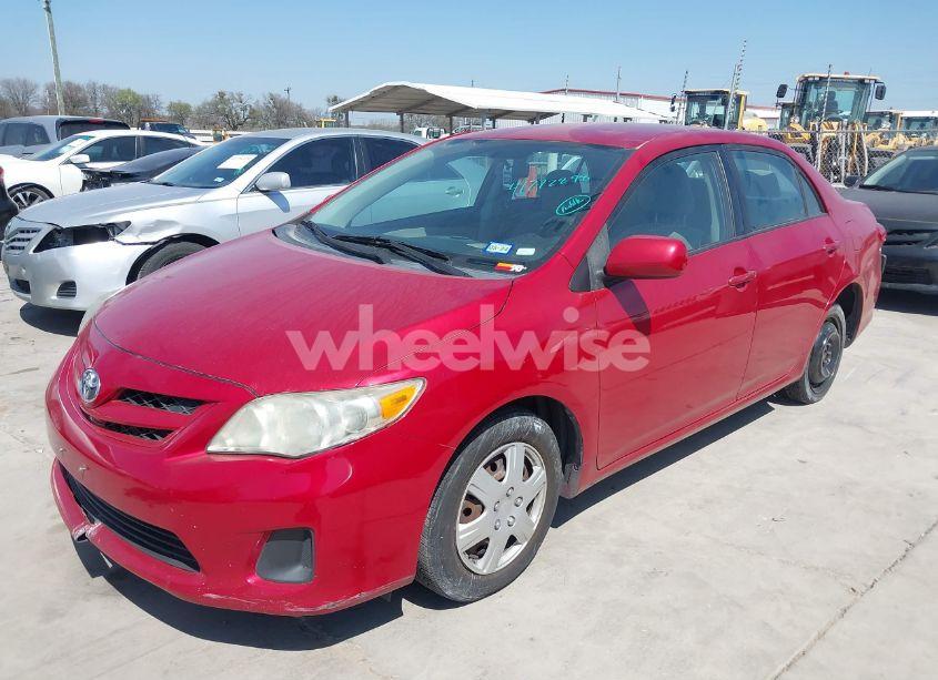 Photo 2 of 2011 Toyota Corolla LE (VIN 2T1BU4EE3BC613926)