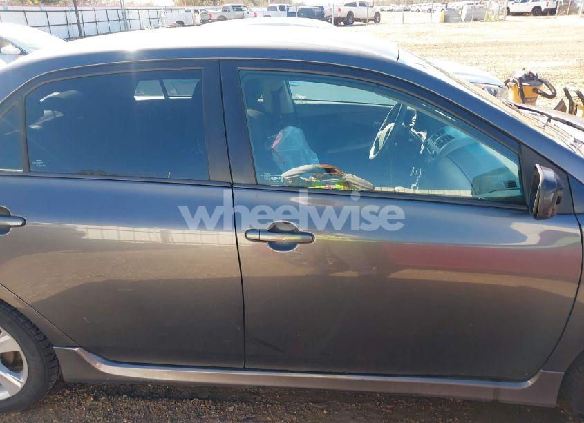 Photo 13 of 2011 Toyota Corolla S (VIN 2T1BU4EE3BC650166)