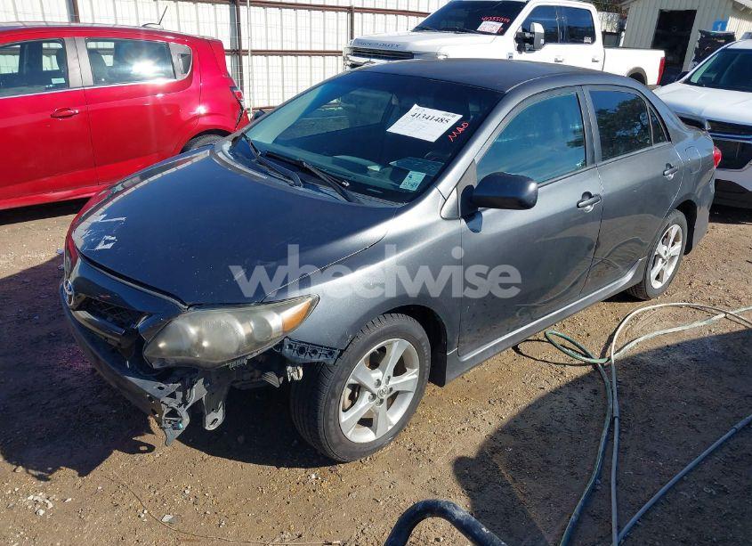 Photo 2 of 2011 Toyota Corolla S (VIN 2T1BU4EE3BC650166)