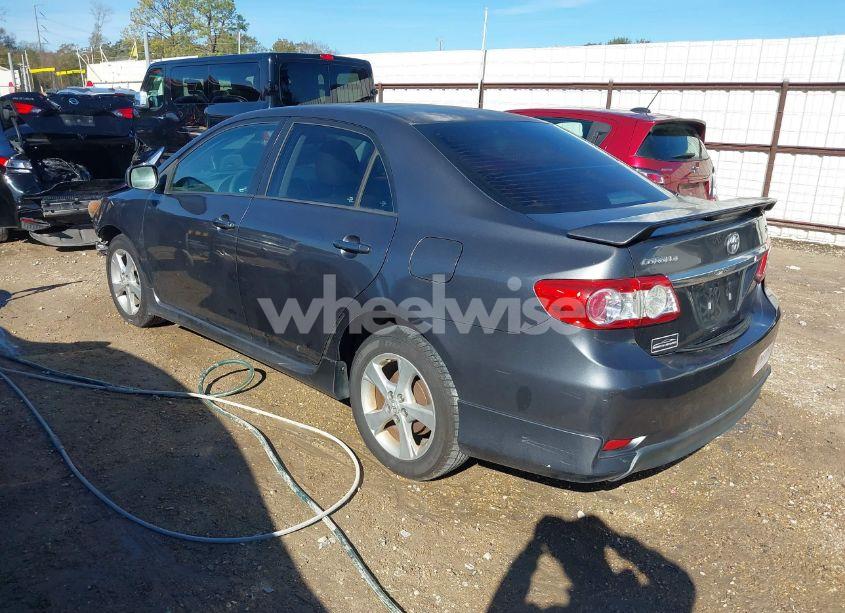 Photo 3 of 2011 Toyota Corolla S (VIN 2T1BU4EE3BC650166)