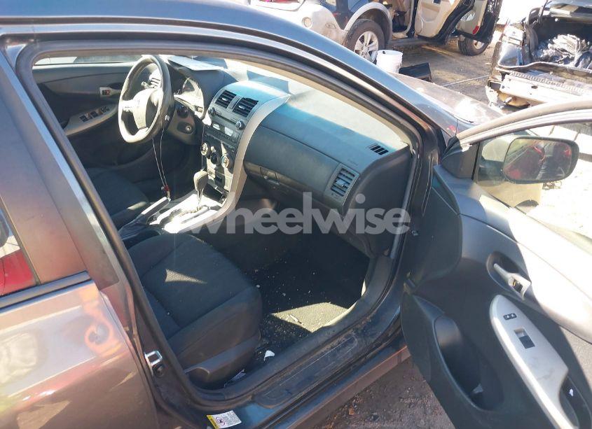 Photo 5 of 2011 Toyota Corolla S (VIN 2T1BU4EE3BC650166)