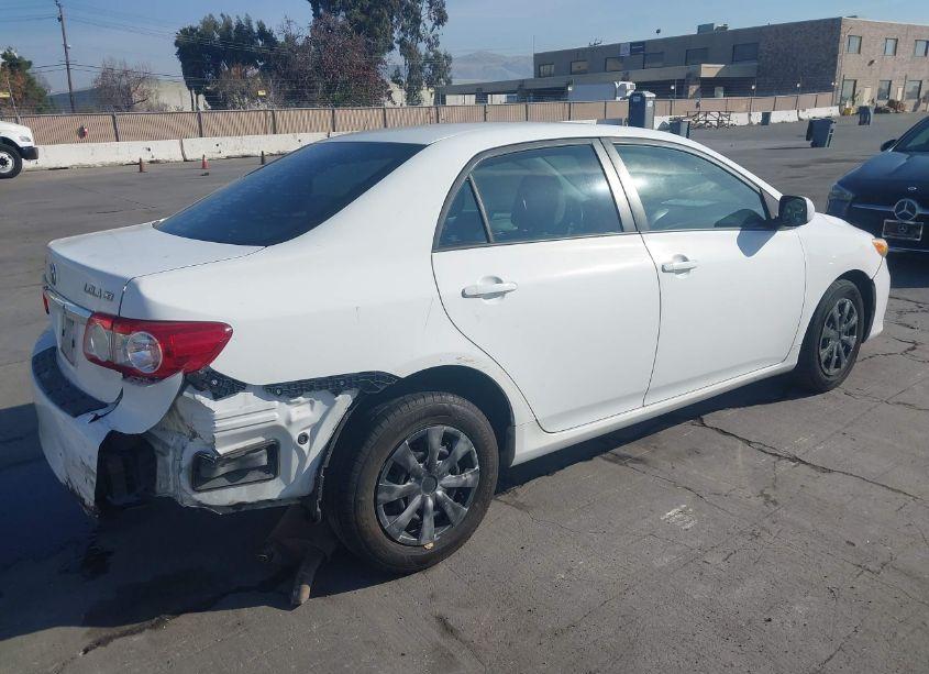 Photo 4 of 2011 Toyota Corolla LE (VIN 2T1BU4EE3BC652872)