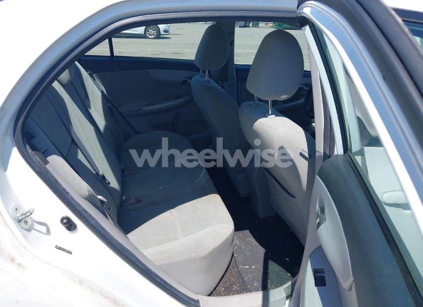 Photo 8 of 2011 Toyota Corolla LE (VIN 2T1BU4EE3BC654749)