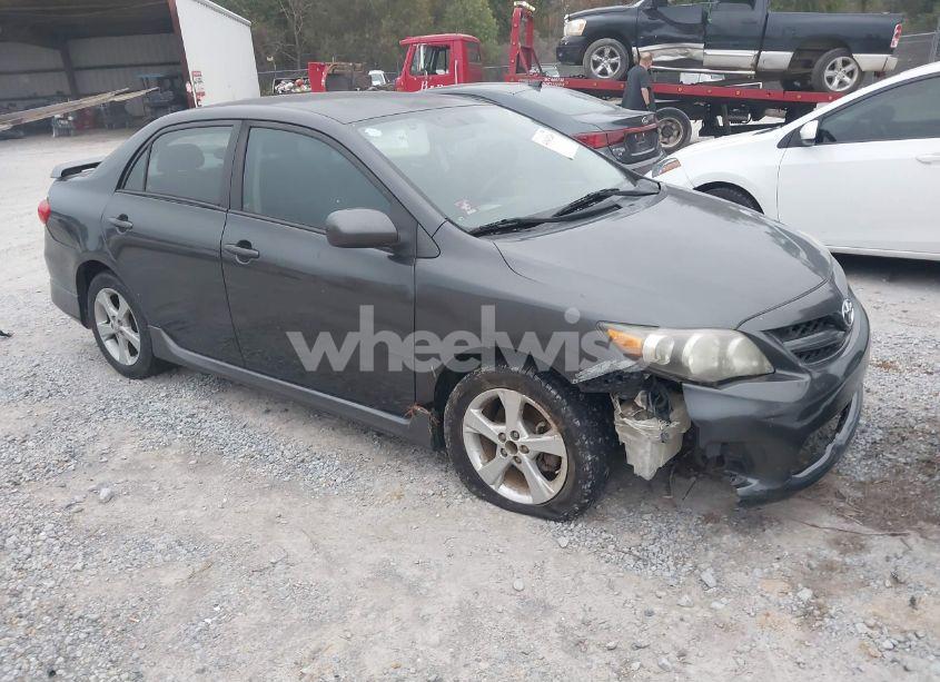 2011 Toyota Corolla S (VIN 2T1BU4EE3BC672300) main photo