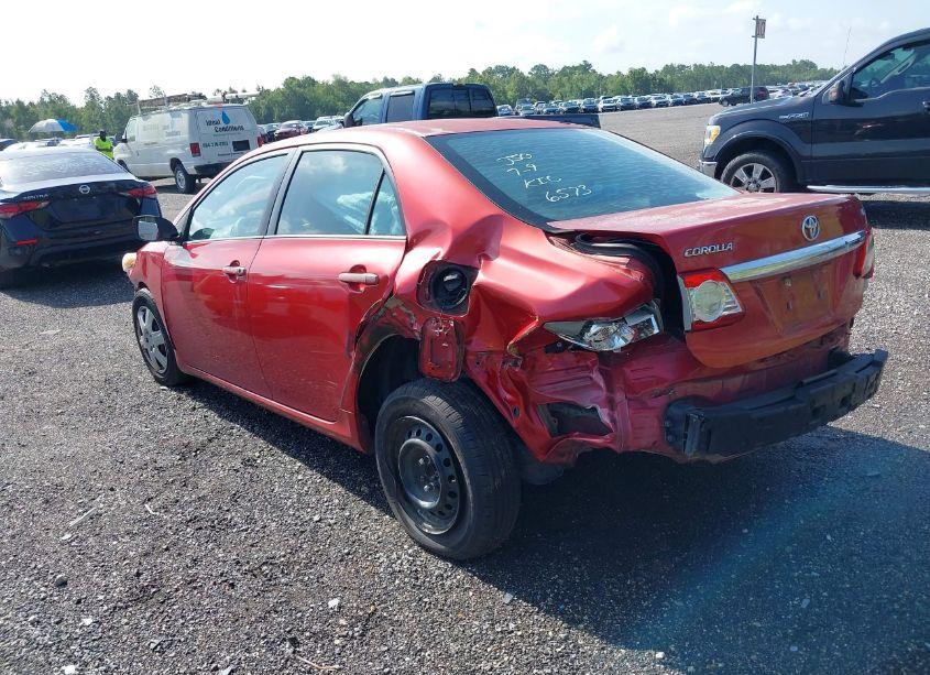 Photo 3 of 2011 Toyota Corolla LE (VIN 2T1BU4EE3BC676573)