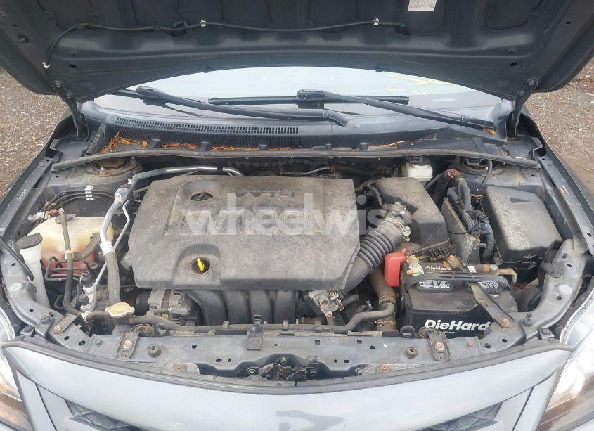 Photo 10 of 2011 Toyota Corolla S (VIN 2T1BU4EE3BC695141)