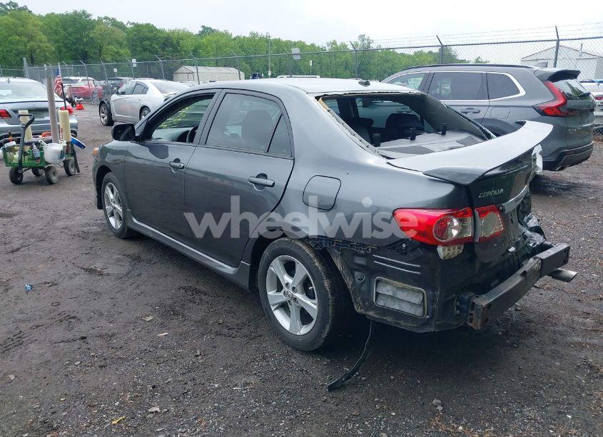 Photo 3 of 2011 Toyota Corolla S (VIN 2T1BU4EE3BC695141)