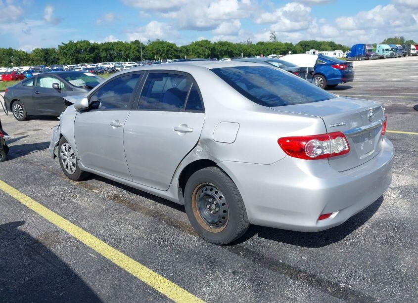 Photo 3 of 2011 Toyota Corolla LE (VIN 2T1BU4EE3BC715419)