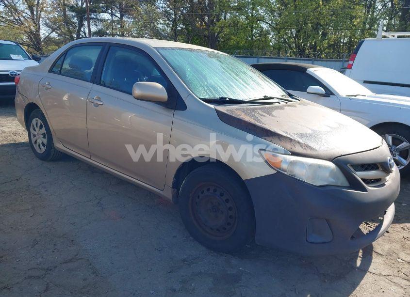 2011 Toyota Corolla LE (VIN 2T1BU4EE3BC716134) main photo
