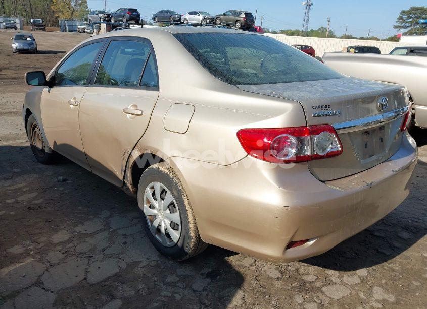 Photo 3 of 2011 Toyota Corolla LE (VIN 2T1BU4EE3BC716134)
