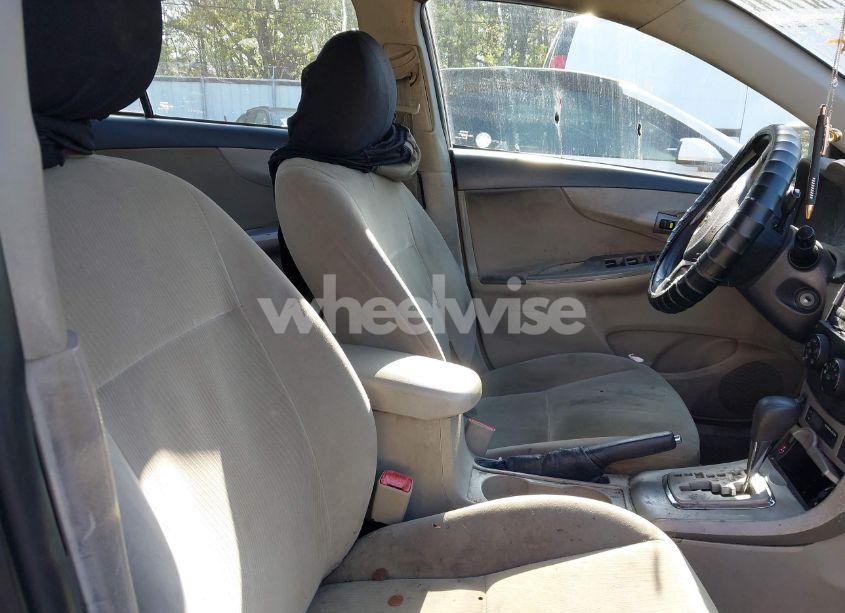 Photo 5 of 2011 Toyota Corolla LE (VIN 2T1BU4EE3BC716134)