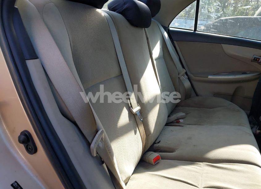 Photo 8 of 2011 Toyota Corolla LE (VIN 2T1BU4EE3BC716134)