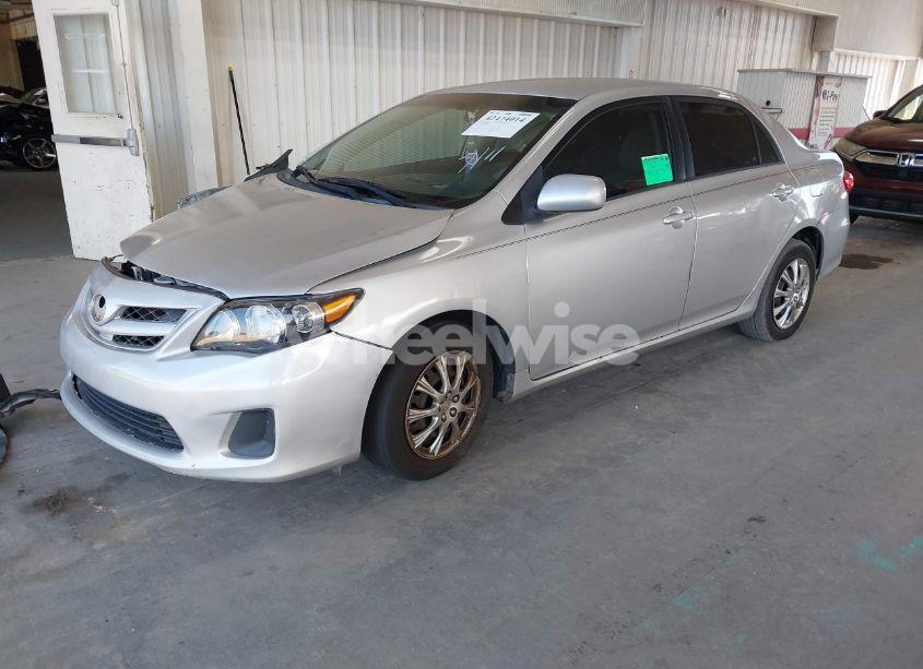 Photo 2 of 2011 Toyota Corolla LE (VIN 2T1BU4EE3BC719888)