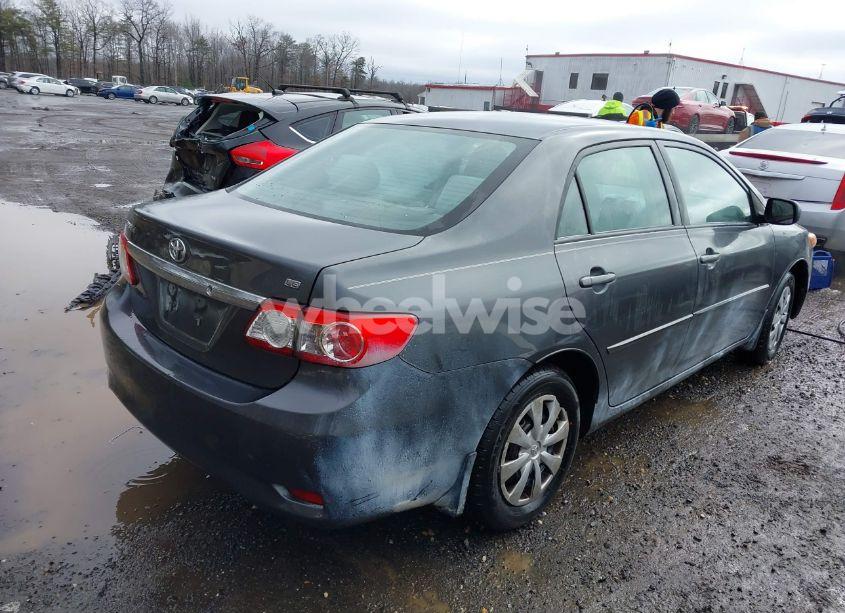Photo 4 of 2011 Toyota Corolla LE (VIN 2T1BU4EE3BC723777)