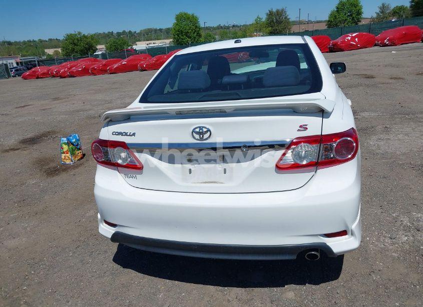 Photo 16 of 2011 Toyota Corolla S (VIN 2T1BU4EE3BC729367)