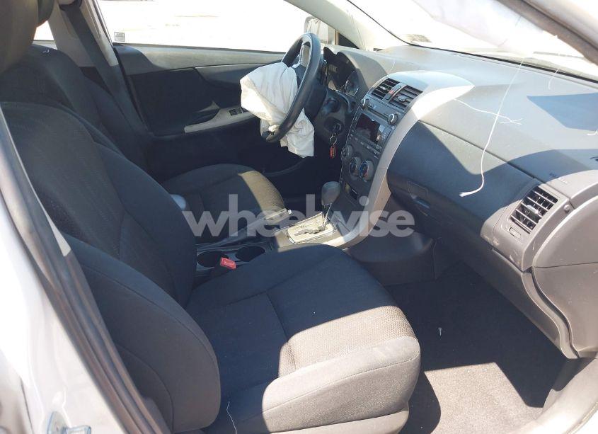 Photo 5 of 2011 Toyota Corolla S (VIN 2T1BU4EE3BC729367)