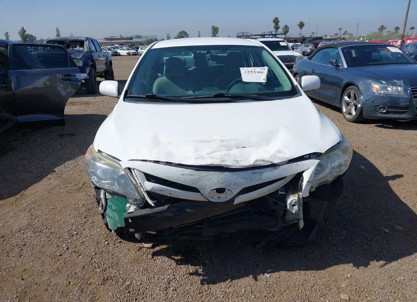 Photo 13 of 2012 Toyota Corolla LE (VIN 2T1BU4EE3CC768297)