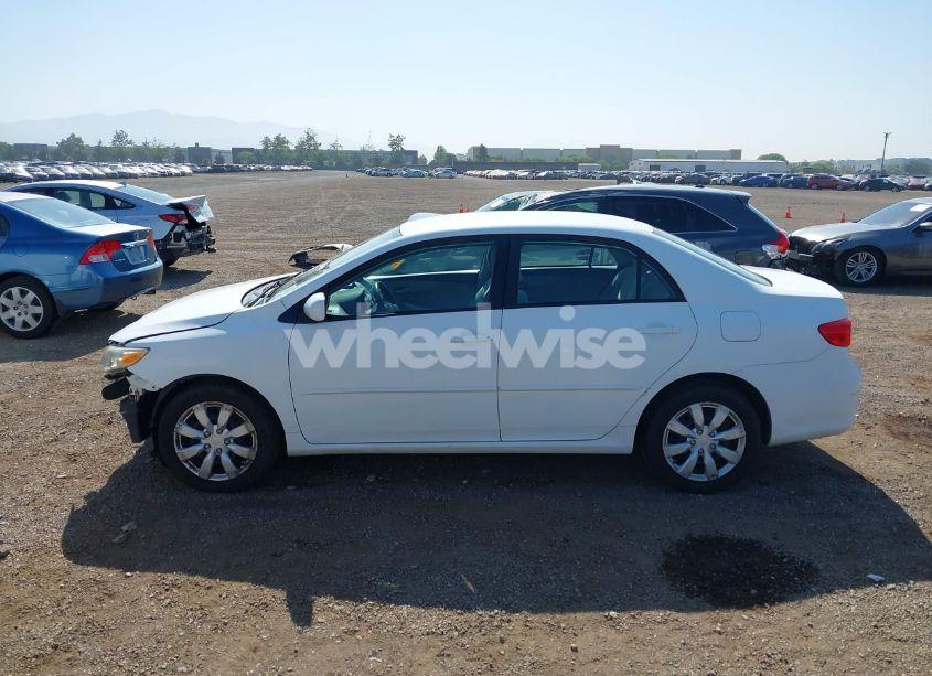 Photo 15 of 2012 Toyota Corolla LE (VIN 2T1BU4EE3CC768297)