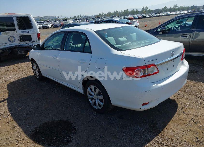 Photo 3 of 2012 Toyota Corolla LE (VIN 2T1BU4EE3CC768297)