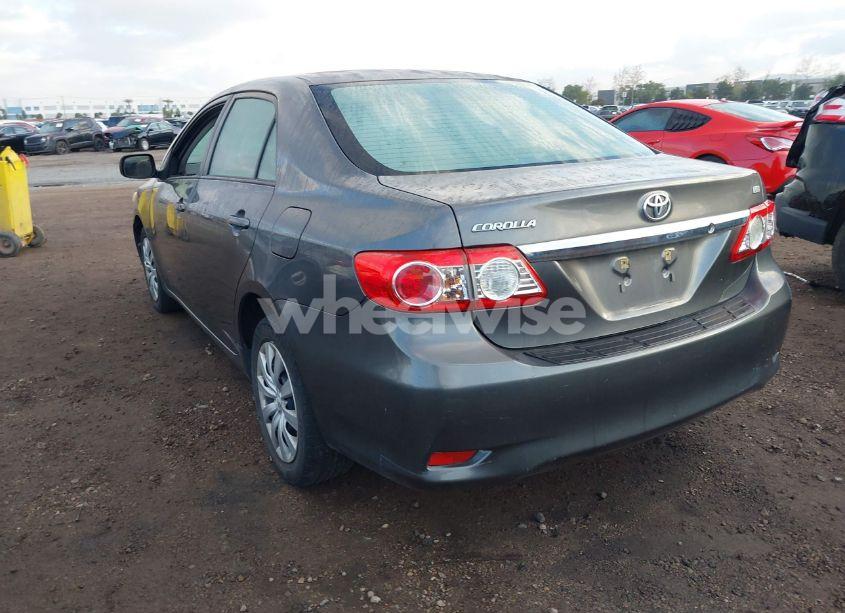 Photo 3 of 2012 Toyota Corolla LE (VIN 2T1BU4EE3CC768722)