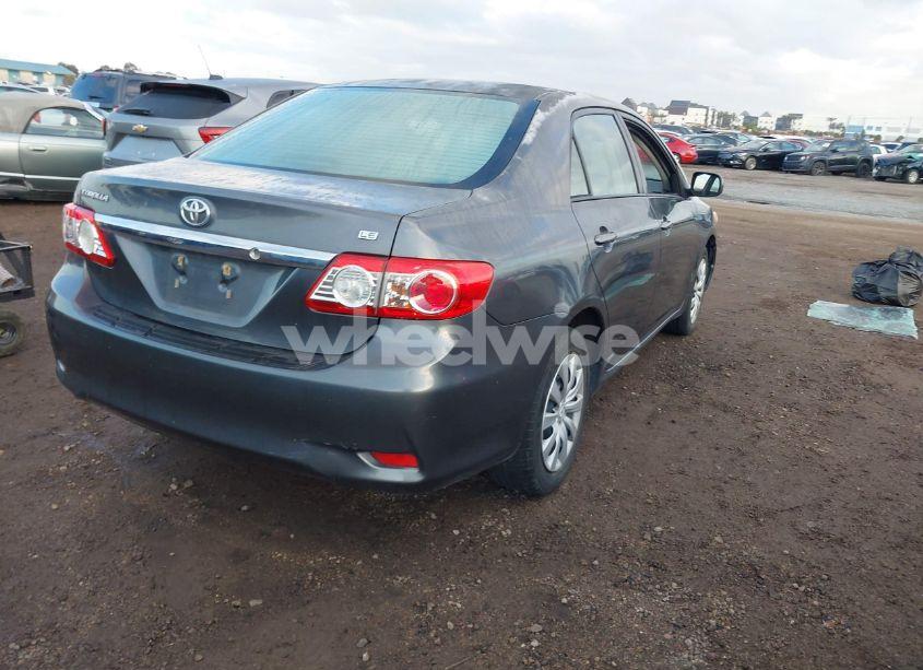 Photo 4 of 2012 Toyota Corolla LE (VIN 2T1BU4EE3CC768722)