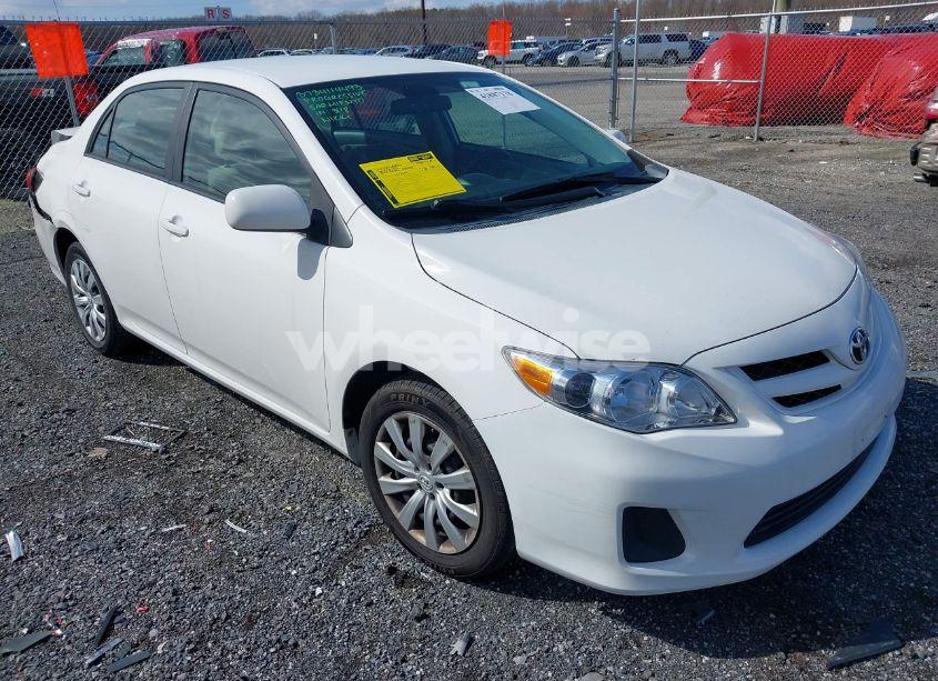 2012 Toyota Corolla LE (VIN 2T1BU4EE3CC771071) main photo