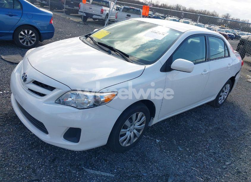 Photo 2 of 2012 Toyota Corolla LE (VIN 2T1BU4EE3CC771071)