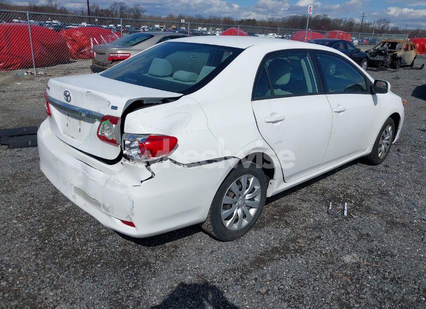 Photo 4 of 2012 Toyota Corolla LE (VIN 2T1BU4EE3CC771071)