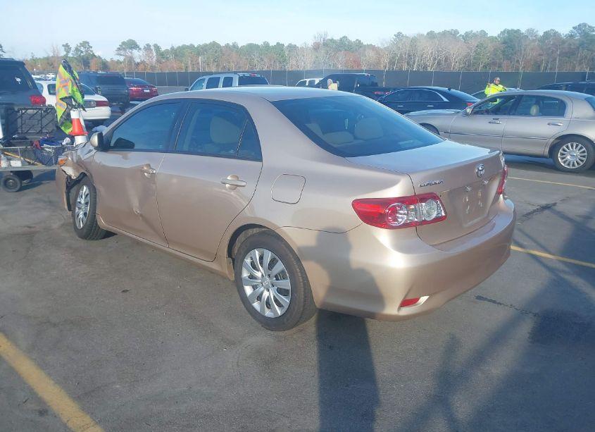 Photo 3 of 2012 Toyota Corolla LE (VIN 2T1BU4EE3CC850174)