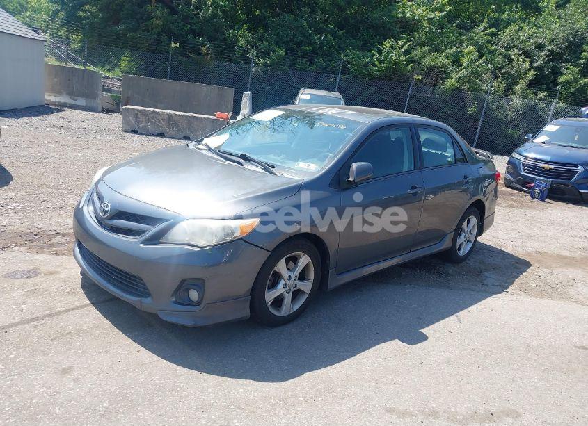Photo 2 of 2012 Toyota Corolla S (VIN 2T1BU4EE3CC850496)
