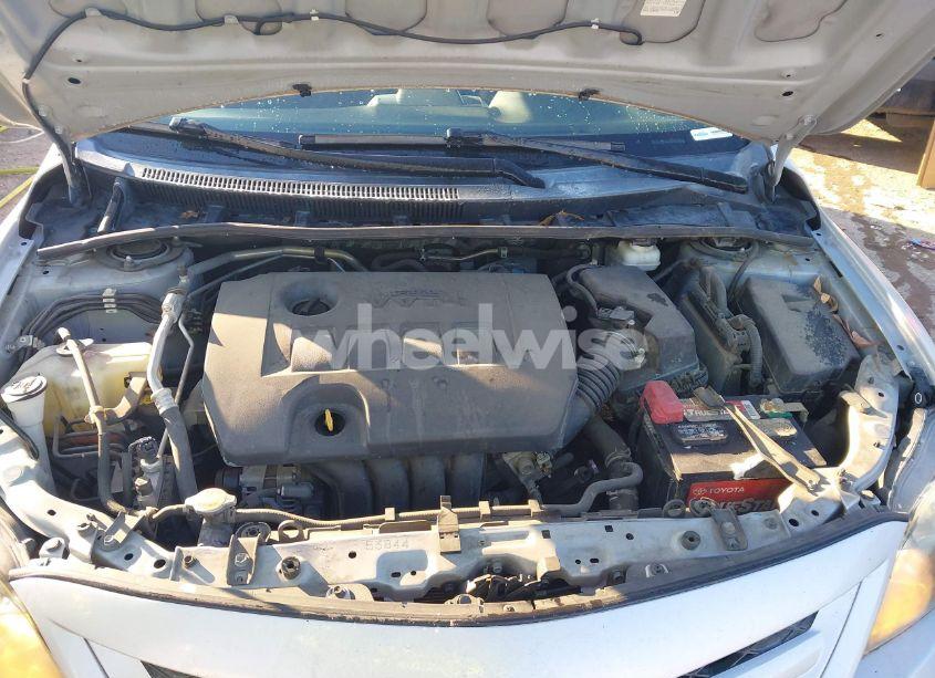 Photo 10 of 2012 Toyota Corolla S (VIN 2T1BU4EE3CC863233)