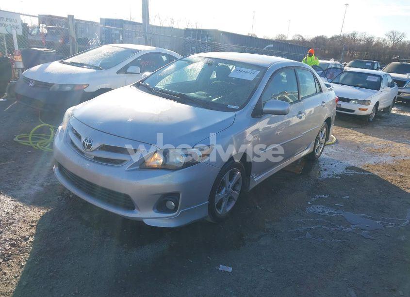 Photo 2 of 2012 Toyota Corolla S (VIN 2T1BU4EE3CC863233)