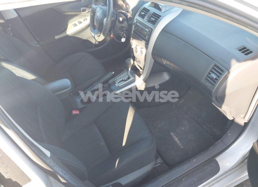 Photo 5 of 2012 Toyota Corolla S (VIN 2T1BU4EE3CC863233)