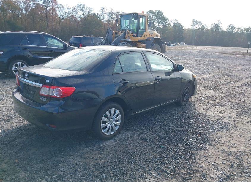 Photo 4 of 2012 Toyota Corolla LE (VIN 2T1BU4EE3CC867976)