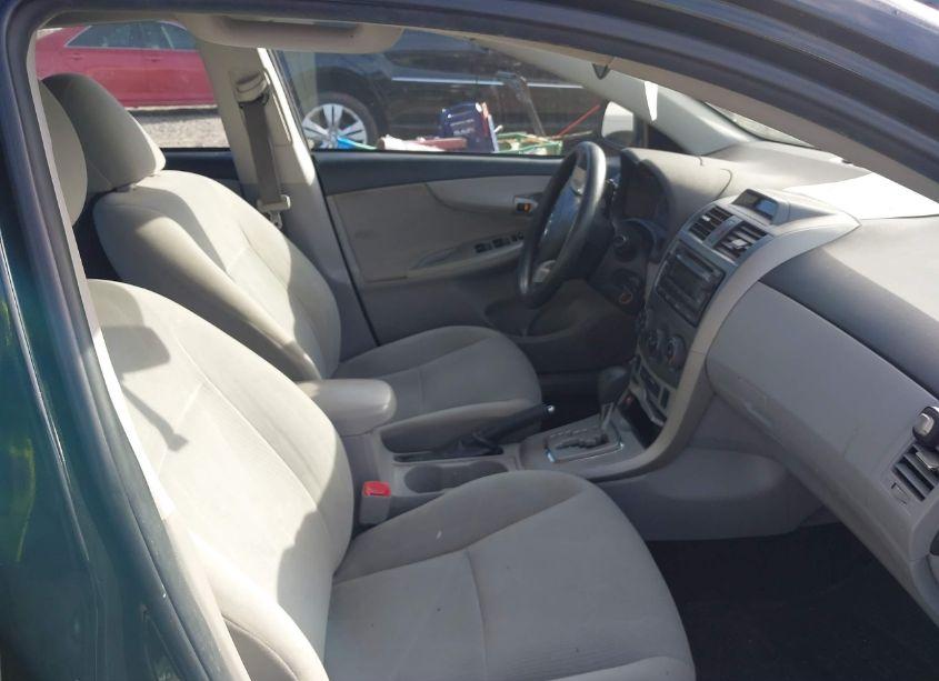 Photo 5 of 2012 Toyota Corolla LE (VIN 2T1BU4EE3CC867976)