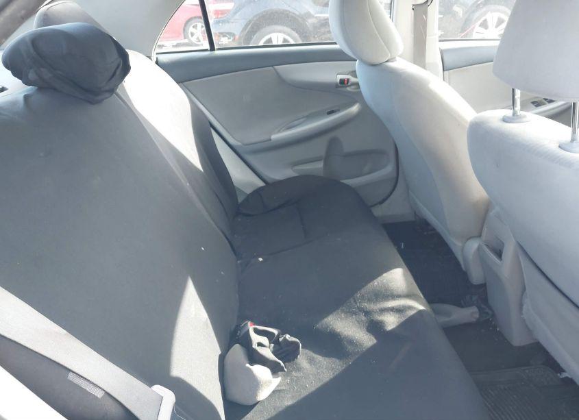 Photo 8 of 2012 Toyota Corolla LE (VIN 2T1BU4EE3CC867976)